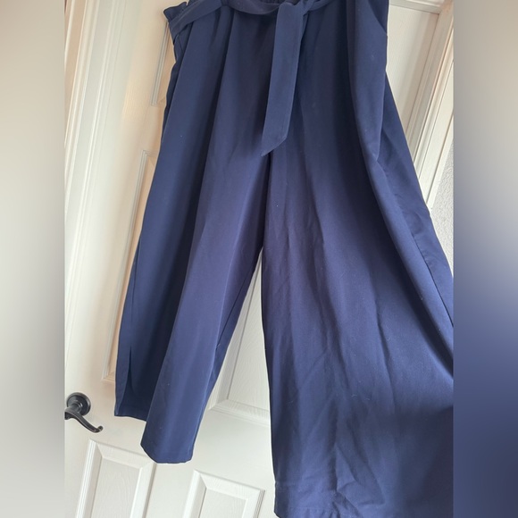 Eloquii Navy Paper Bag Wide Leg Crop Pants with tie - Picture 9 of 11